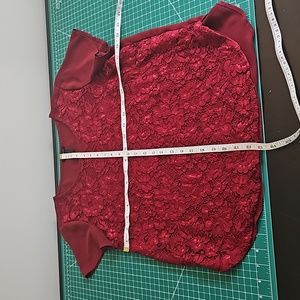 burgundy lace front ann taylor short sleeve top size small